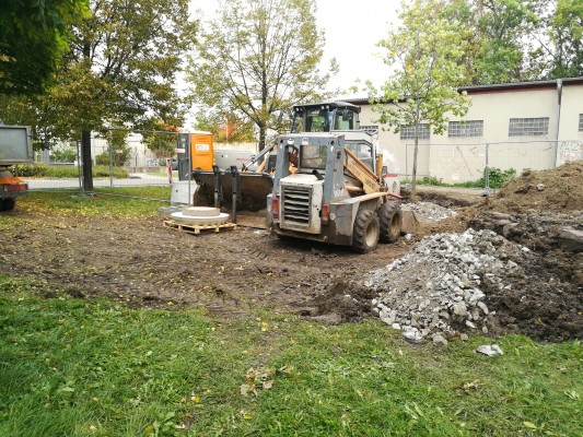 říjen 2022
