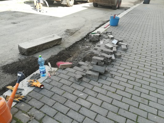 třetí dekáda srpna 2023